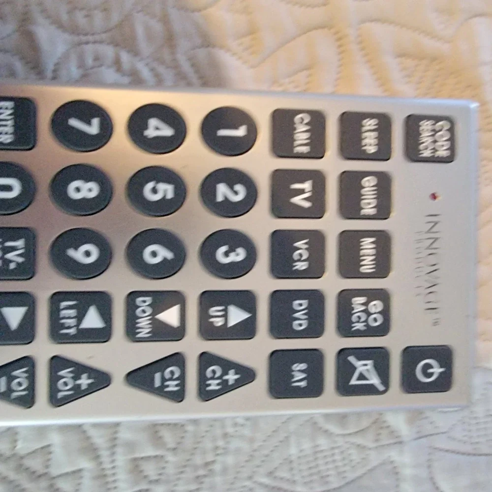 Innovage Universal Jumbo Large Button TV Remote Control‎ Tested & Works